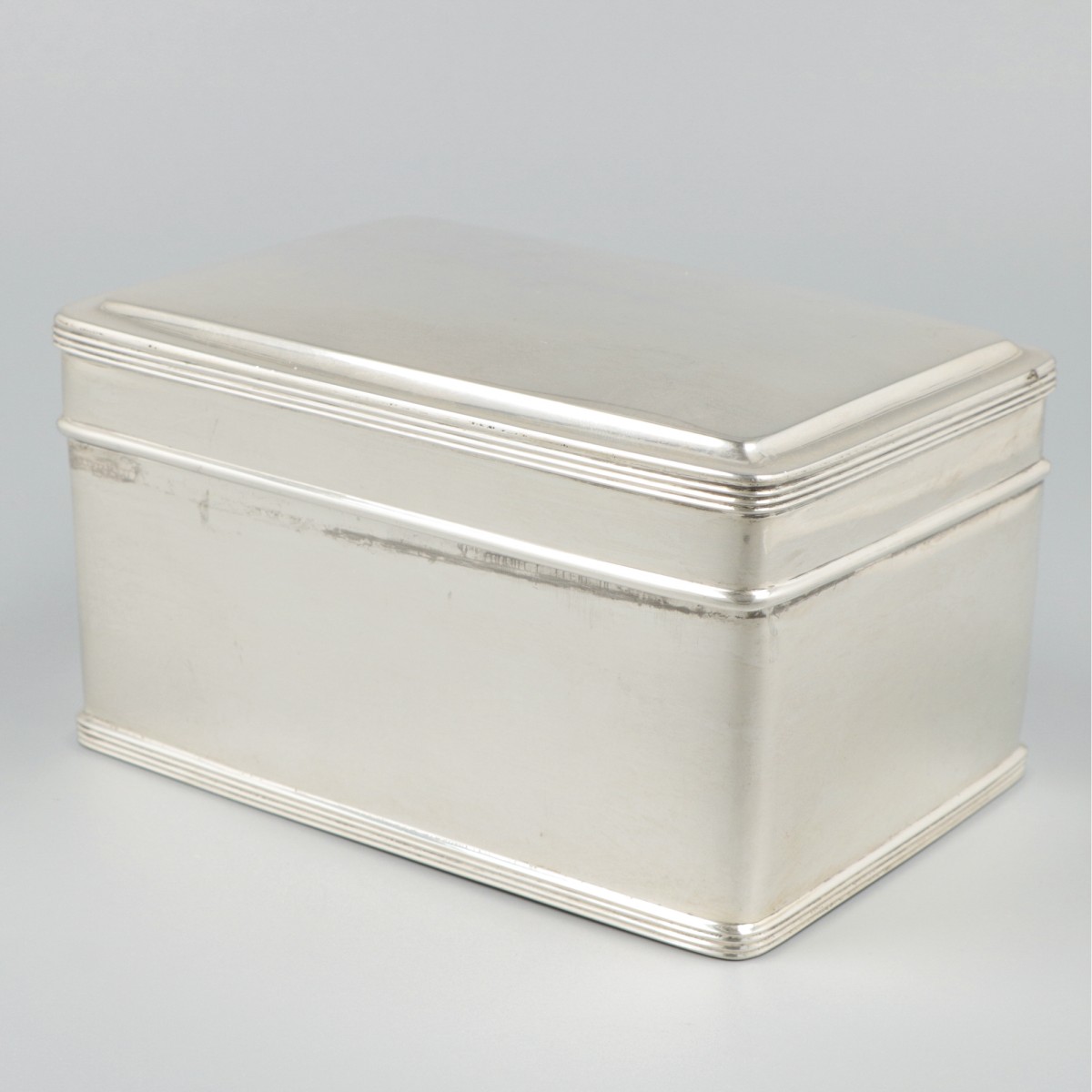 Koektrommel zilver.