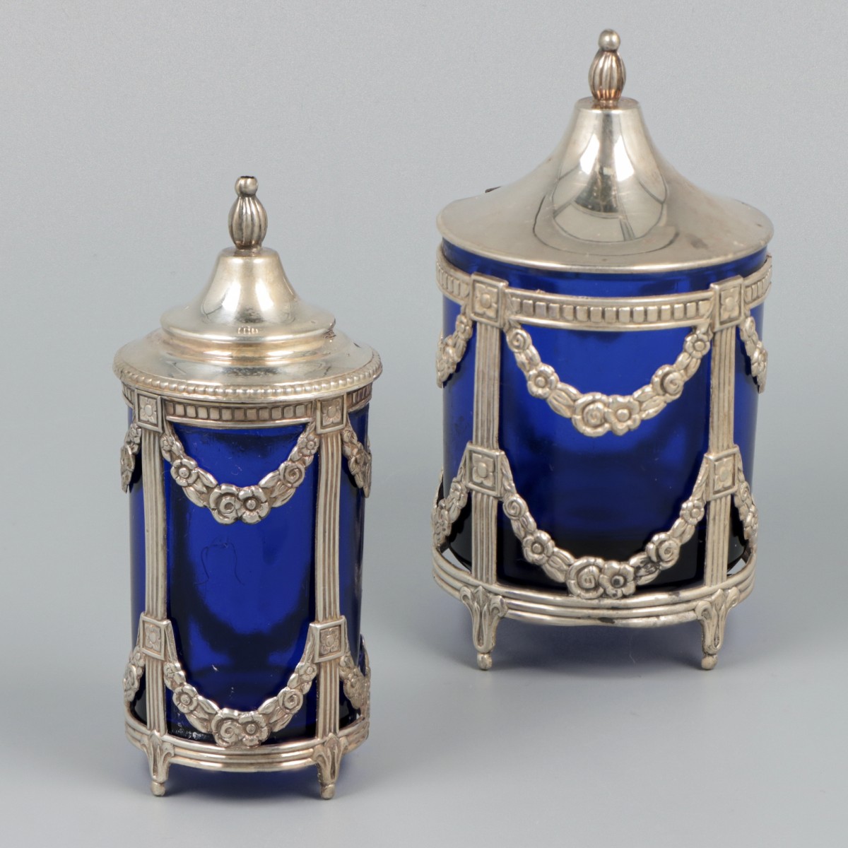 Mosterdpot & peperstrooibus zilver.