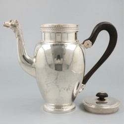 Koffiepot zilver.