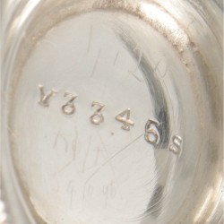 Strooibus zilver.