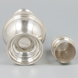 Strooibus zilver.