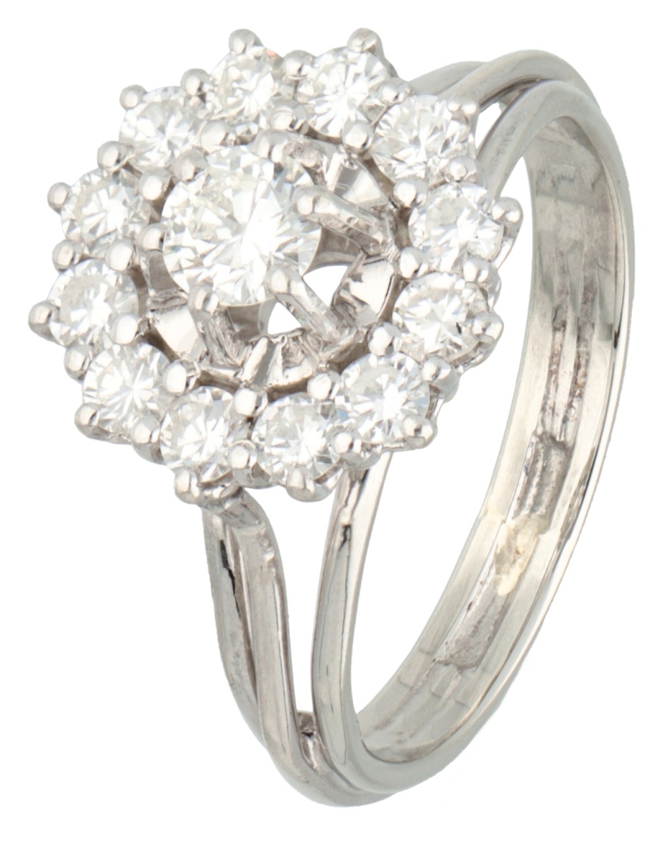 Vintage 18 kt. witgouden entourage ring bezet met ca. 0.59 ct. diamant.