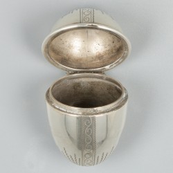 Rozenkransdoosje zilver.