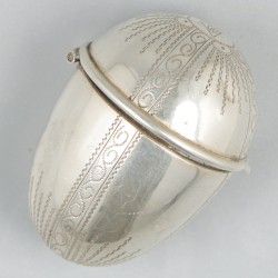 Rozenkransdoosje zilver.