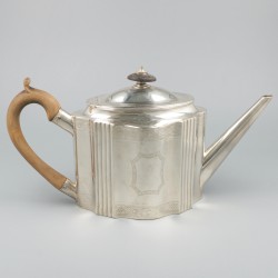 Zilveren koffiepot, John Robins, Londen 1791. 
