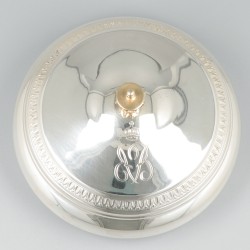 Koektrommel in etui (koninklijk geschenk) zilver.