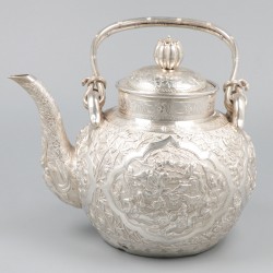 4-delig theeservies, Chinese export (Tu Mao Xing 涂茂興, of JiuJiang, Provincie Guangdong) zilver.