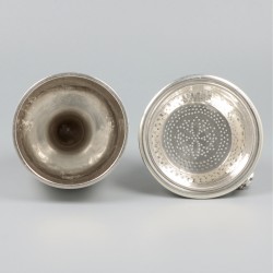 Decanteer- / wijntrechter zilver.