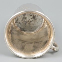 Drinkbeker zilver.