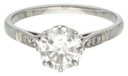 14 kt. Witgouden solitair ring bezet met ca. 1.53 ct. diamant.