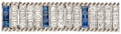 Art deco 18K witgouden flexibele armband bezet met ca. 9.60 ct. diamant en natuurlijk saffier.