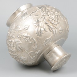 Theebus, Chinees export (Yu Hua 玉華 of Tangshan 唐山, Hebei) zilver.