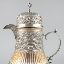 Schenkkan zilver.