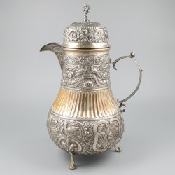 Schenkkan zilver.