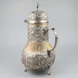 Schenkkan zilver.