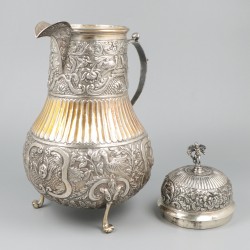 Schenkkan zilver.