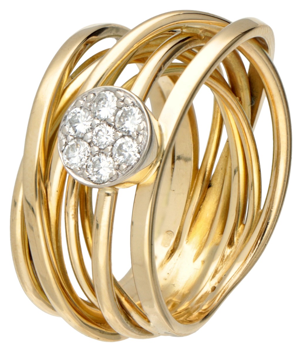 18 kt. Geelgouden harem ring bezet met ca. 0.26 ct. diamant.