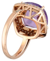 18 kt. Roségouden cocktail ring bezet met ca. 8.98 ct. amethist en ca. 0.60 ct. diamant.