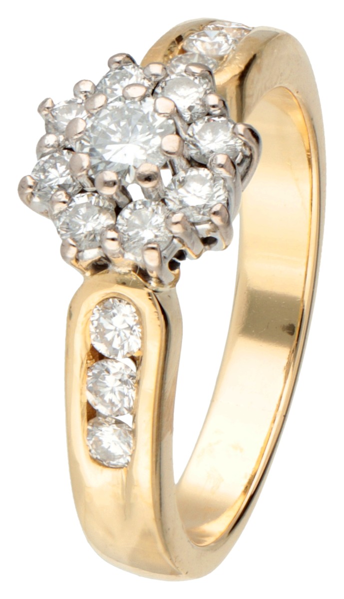 18 kt. Geelgouden entourage ring bezet met ca. 0.60 ct. diamant.