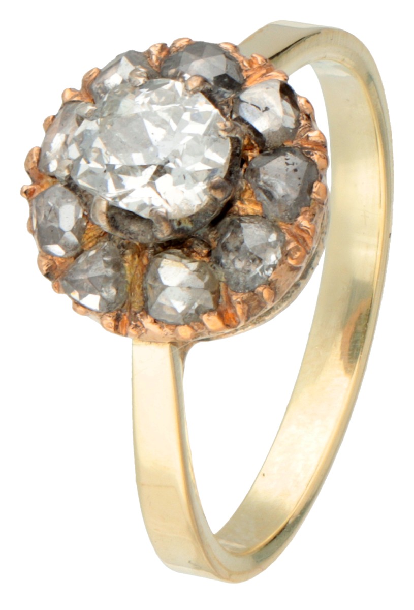 14 kt. Geelgouden entourage ring bezet met ca. 0.34 ct. diamant.