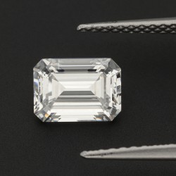 GIA-gecertificeerde 1.13 ct. emerald geslepen natuurlijke diamant.