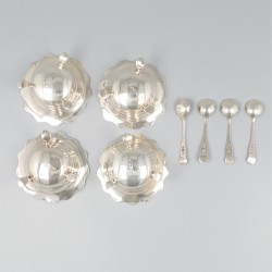 4-delige set zoutkelders met lepel (in etui), zilver.