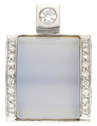 18K Witgouden hanger bezet met ca. 0.33 ct. diamant en chalcedoon.