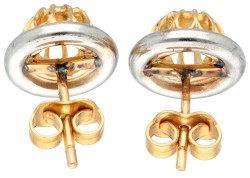 14K Bicolour gouden oorstekers met roos geslepen diamant op folie.