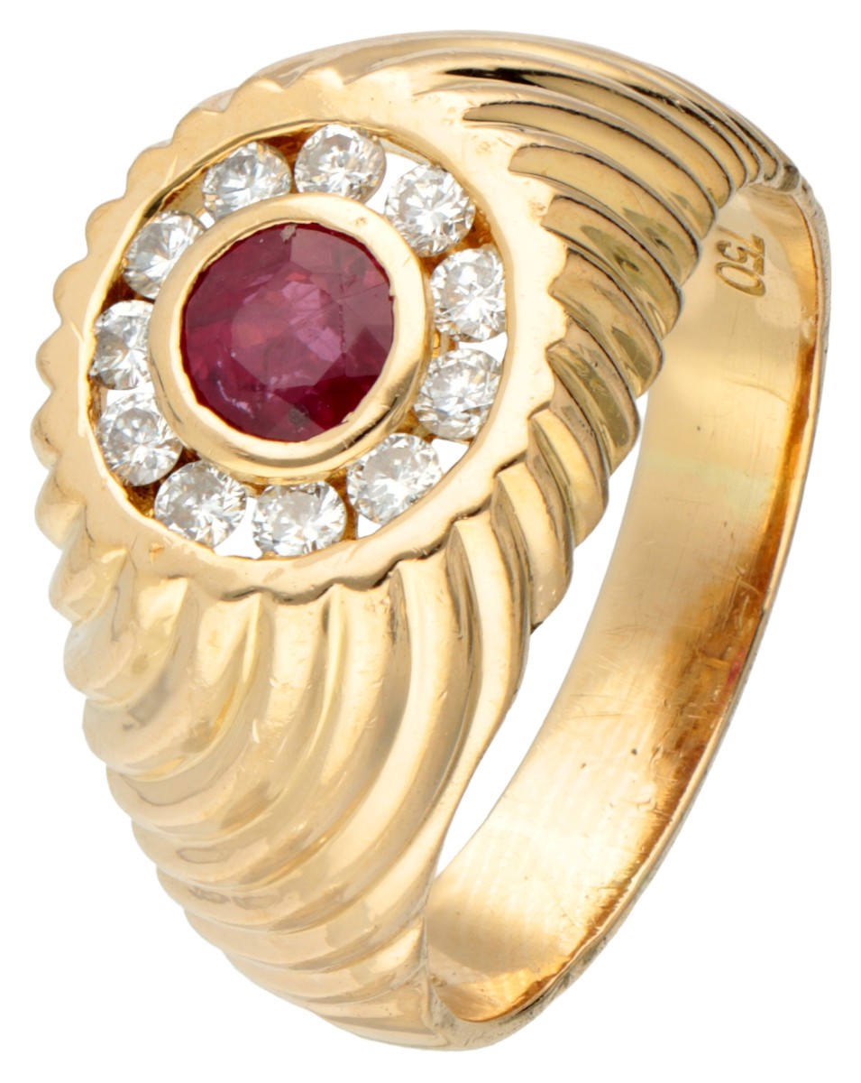 Vintage 18K geelgouden rozet ring bezet met ca. 0.33 ct. diamant en natuurlijke robijn.