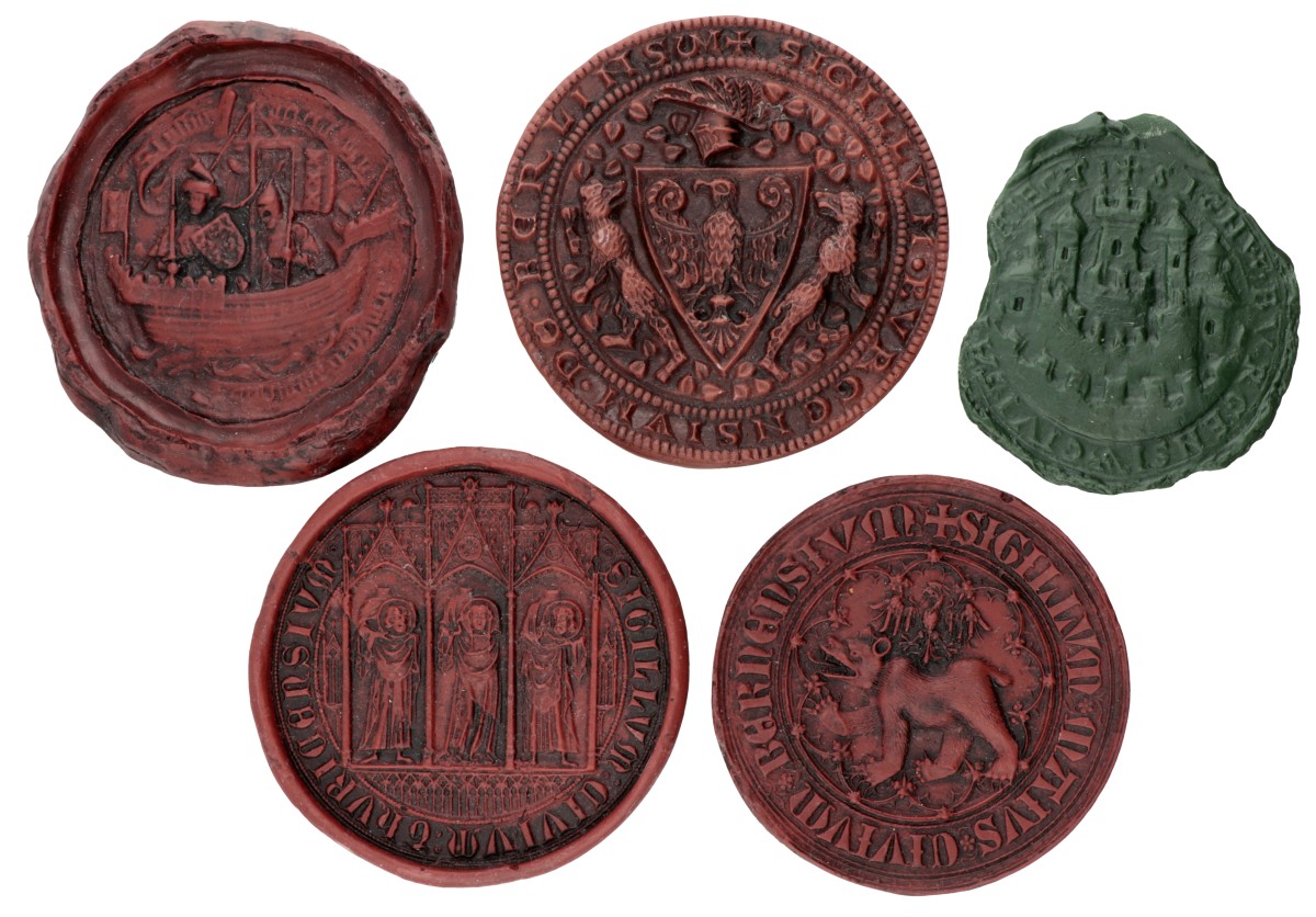 Europe. Lot (5) Replicas of city seals of Amsterdam, Bern, Berlijn, Utrecht and Zürich.