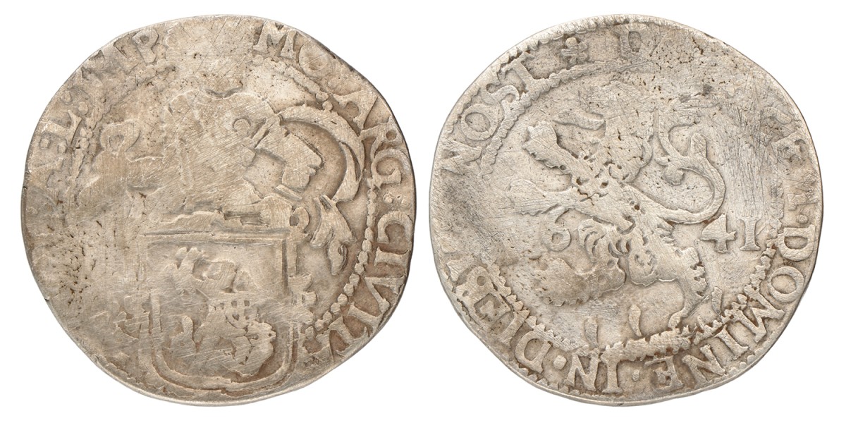 Leeuwendaalder op stedelijke muntslag. Zwolle. 1641 met bloem in het linkerveld. Fraai.