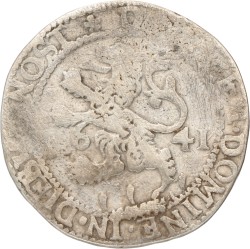 Leeuwendaalder op stedelijke muntslag. Zwolle. 1641 met bloem in het linkerveld. Fraai.