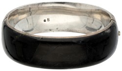 Zilveren antieke Weense zwart geëmailleerde bangle met zaadparels