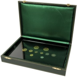 Saudi Arabia. 1395 AH (1975). Commemorative medal set of 5 medals and 5 coins commemorating the death of king Faysal bin Abdul Aziz.
