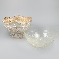 Pronkschaal / fruitschaal zilver.