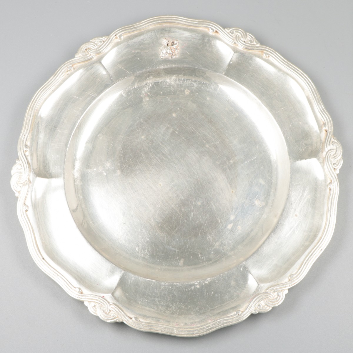 Dinerbord (le Colonel B.E.M. Fromont) zilver.