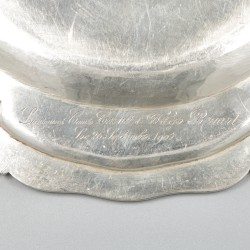 Dinerbord (Lieutenant Comte Cornet de Ways Ruart) zilver.