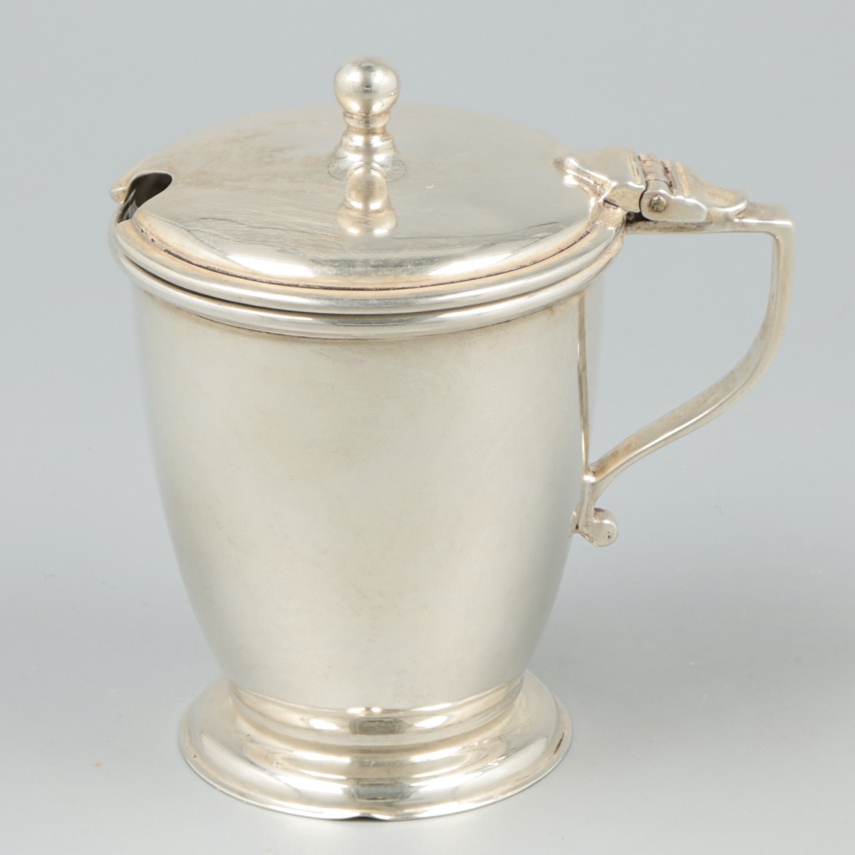 Mosterdpot zilver.