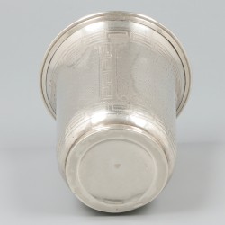 Drinkbeker zilver.