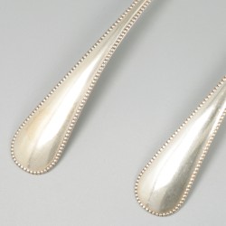 Slacouvert zilver.