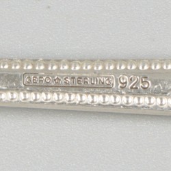 18-delig dinerbestek, model Perle Royale, zilver.