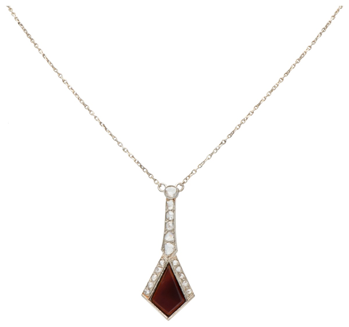 14K Geelgouden hanger aan collier met sardonyx en diamant.