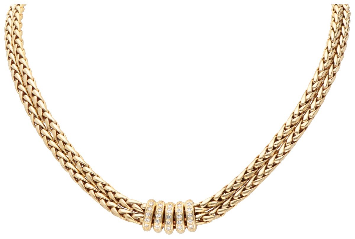 18K Geelgouden dubbel vossenstaart collier met diamant.