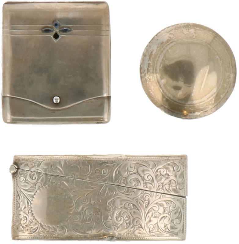 (3) Lot divers zilver.