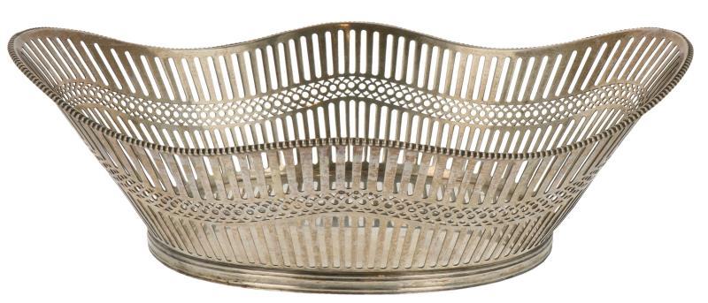 Broodmand zilver.