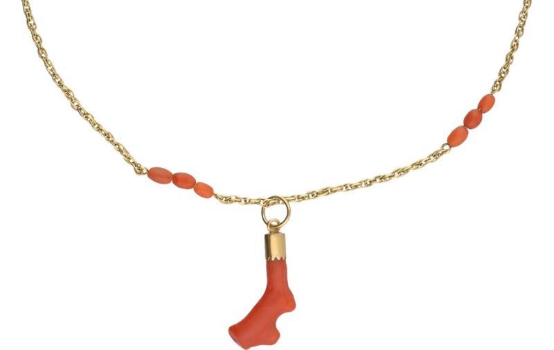 Antiek collier met hanger geelgoud, met bloedkoraal - 18 kt.