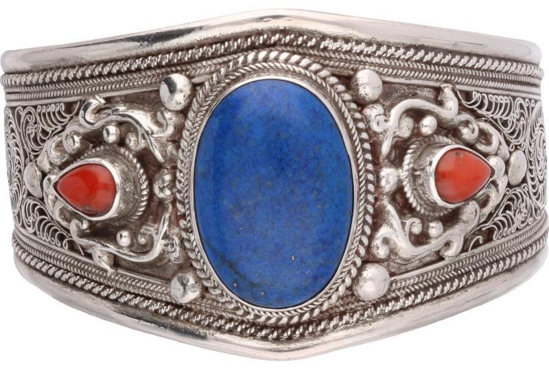 Bangle armband zilver, met lapis lazuli en rode siersteen - 925/1000.