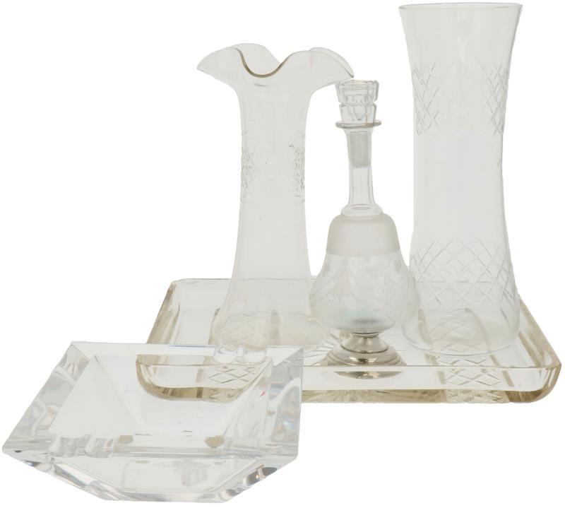 (5) Kristal/glas. 