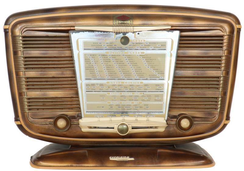 Radio. 