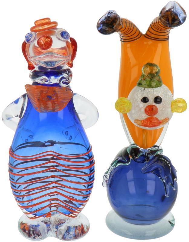 (2) Clowns. 